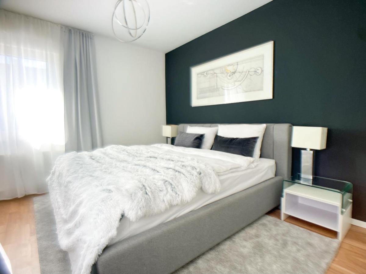 M-Style 02 Apartment Mit Balkon 24H Self-Check-In, Free Parking, Netflix Nuremberg Ngoại thất bức ảnh